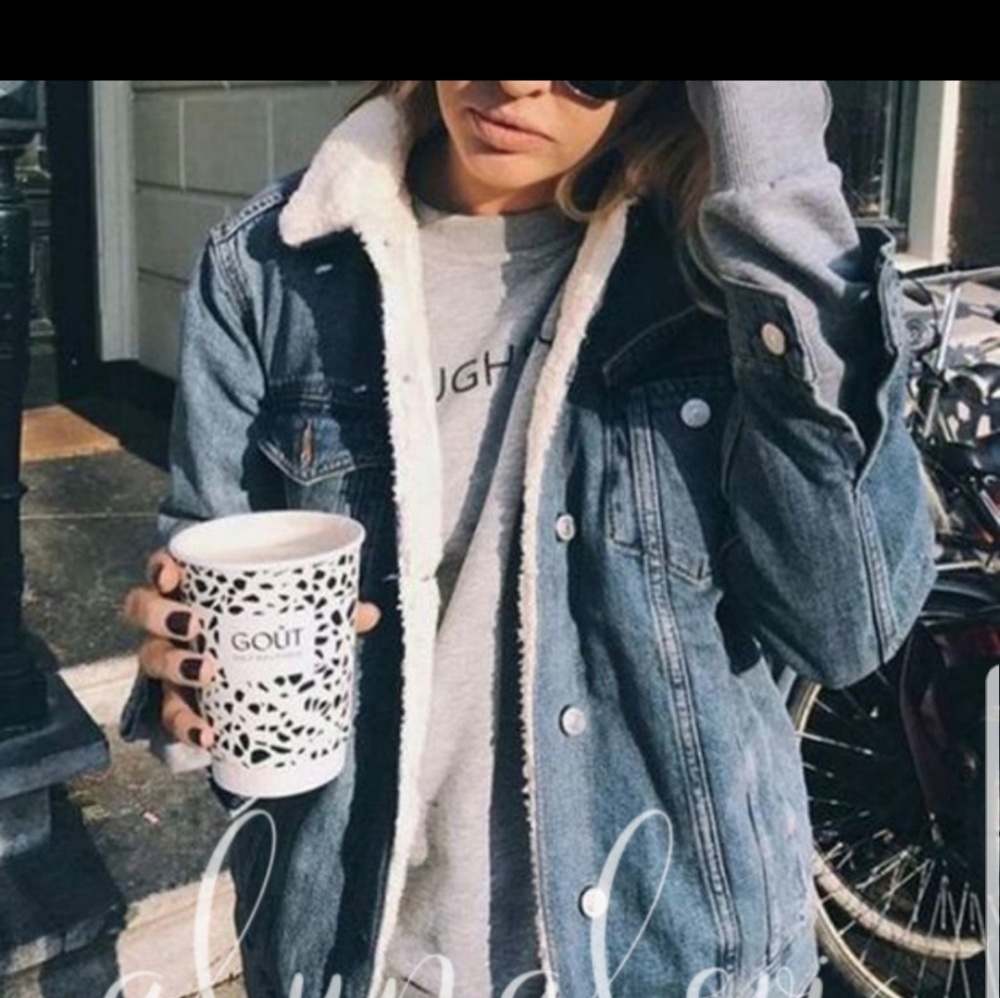 LAST TWO! TRENDY LINED JEAN JACKET - Picture 1 of 5